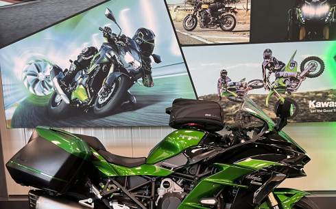 KAWASAKI Ninja H2 SX