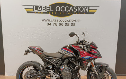 SUZUKI GSX 8S