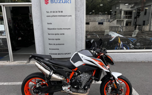 KTM 890 DUKE R