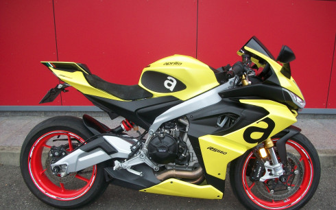 APRILIA RS 660