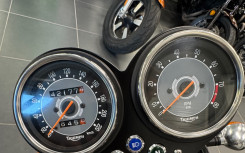 TRIUMPH Bonneville T100