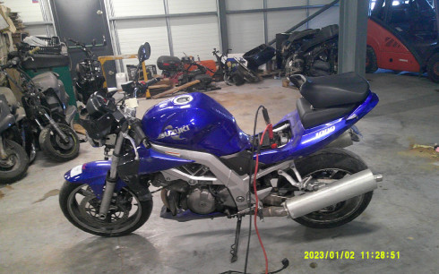 SUZUKI SV 1000 ACCIDENTE RSV N°21606
