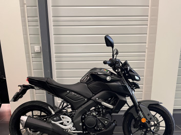 YAMAHA MT-125