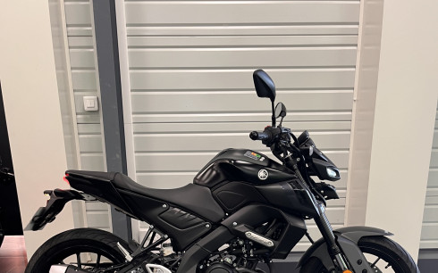 YAMAHA MT-125