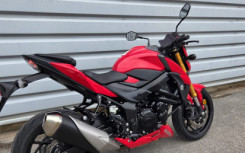 SUZUKI GSX-S 750