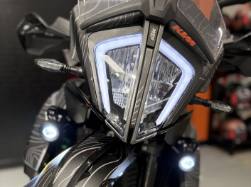 KTM 890 ADVENTURE
