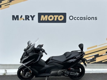 KYMCO AK 550