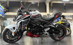SUZUKI SUZUKI GSX-S 950 A2 (OU "FULL")