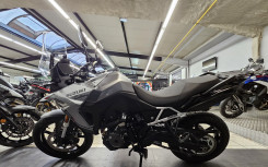 SUZUKI DL V-STROM 800SE BRIDABLE A2 170 KMS SEULEMENT !