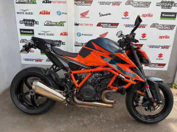 KTM 1290 SUPER DUKE R