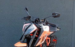 KTM 1290 SUPER DUKE R