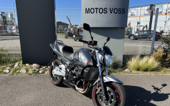 SUZUKI GSR 600