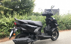 YAMAHA RayZR 125