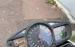 SUZUKI GSR 600