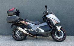 HONDA INTEGRA 750