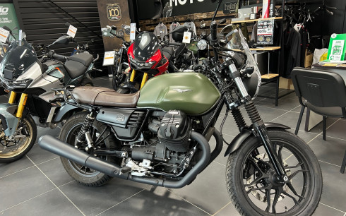 MOTO GUZZI V7 STONE