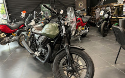 MOTO GUZZI V7 STONE