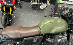 MOTO GUZZI V7 STONE
