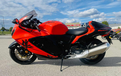 SUZUKI GSX-R 1300 HAYABUSA 25eme anniversaire