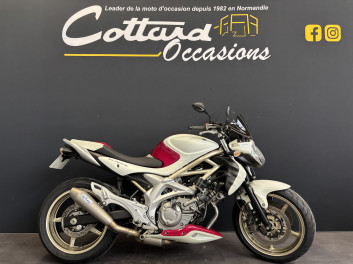 SUZUKI GLADIUS 650 BRIDABLE A2 REVISEE & GARANTIE 12 MOIS ! 