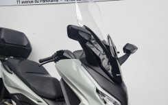 HONDA NSS FORZA 125 TOP BOX REVISEE ET GARANTIE CONSTRUCTEUR