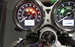 TRIUMPH SPEED TWIN 1200