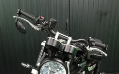 TRIUMPH SPEED TWIN 1200