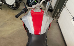 BMW F 900 R