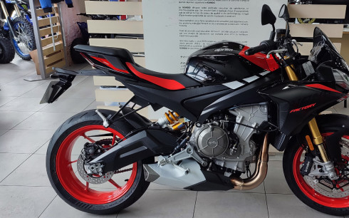 APRILIA TUONO 660 FACTORY