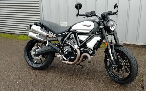 DUCATI SCRAMBLER 1100 DARK PRO