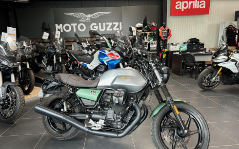 MOTO GUZZI V7 850cm3 centenario