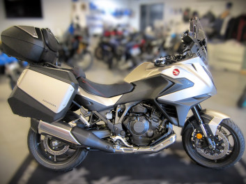 HONDA NT 1100 ABS B/M