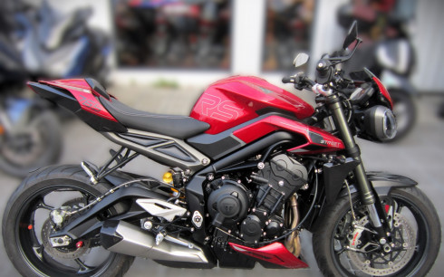 TRIUMPH STREET TRIPLE 765 RS ABS 