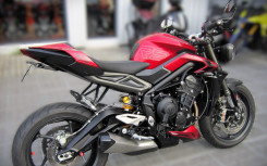 TRIUMPH STREET TRIPLE 765 RS ABS 