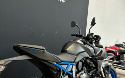 SUZUKI GSX-8S Full