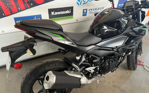 KAWASAKI Z 500