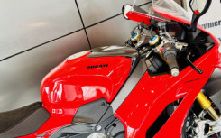 DUCATI PANIGALE V4S TOUTES OPTIONS