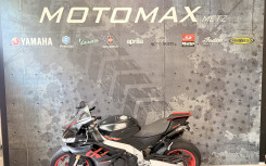 APRILIA RSV4 1100 RR AKRAPOVIC 5000kms