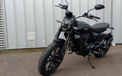 DUCATI SCRAMBLER 800 ICON DARK