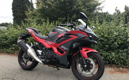 KAWASAKI NINJA 500 SE