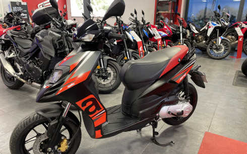 APRILIA SR 50 LIVRAISON OFFERTE