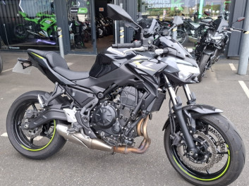 KAWASAKI Z 650 (47.5CV) IDEAL PERMIS A2