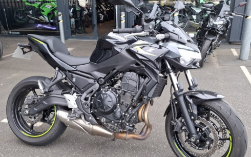 KAWASAKI Z 650 (47.5CV) IDEAL PERMIS A2