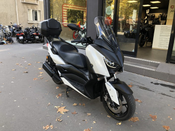YAMAHA XMAX 300 ABS