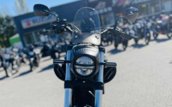 HYOSUNG GV 125 R GLOSSY BLACK