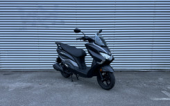 SUZUKI BURGMAN 125 EX 1ERE MAIN 
