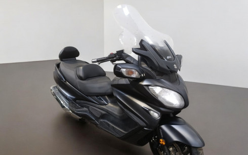 SUZUKI BURGMAN 650 ACCIDENTE RIV AVEC CARTE GRISE 