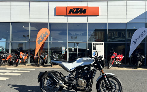 HUSQVARNA 401 VITPILEN