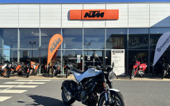 HUSQVARNA 401 VITPILEN