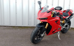 DUCATI PANIGALE V2 S 2025